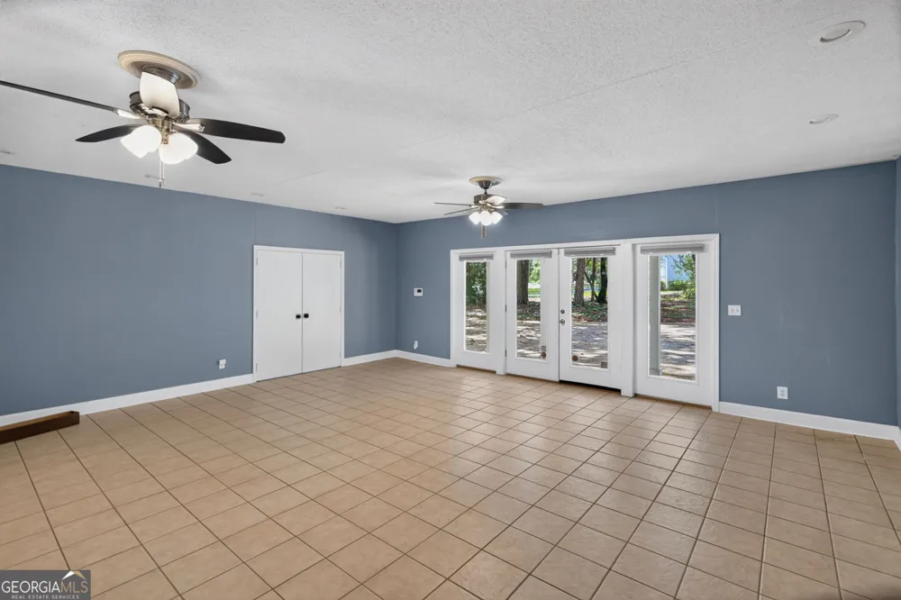 20 Cherokee RD Moultrie, GA 31768
