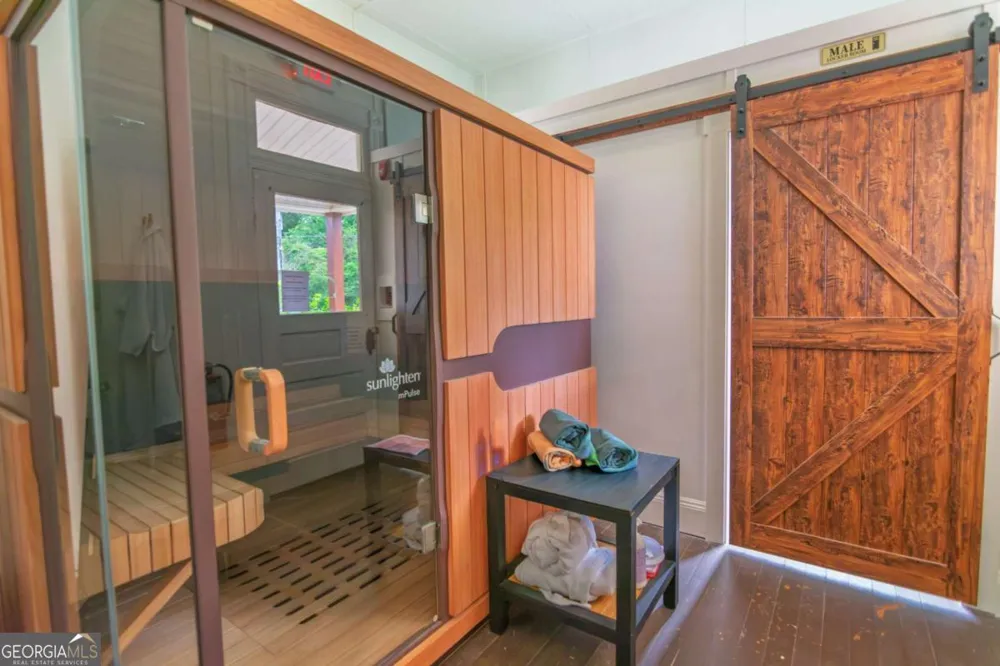 322 Fort LN Hamilton, GA 31811