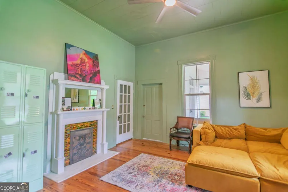 322 Fort LN Hamilton, GA 31811