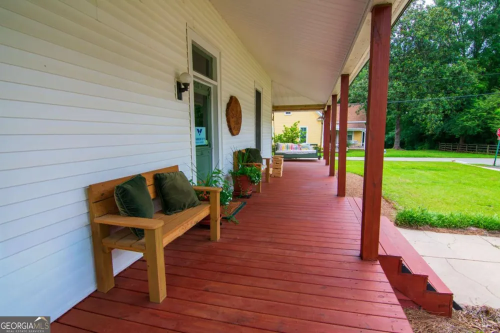 322 Fort LN Hamilton, GA 31811
