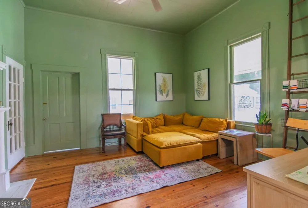 322 Fort LN Hamilton, GA 31811