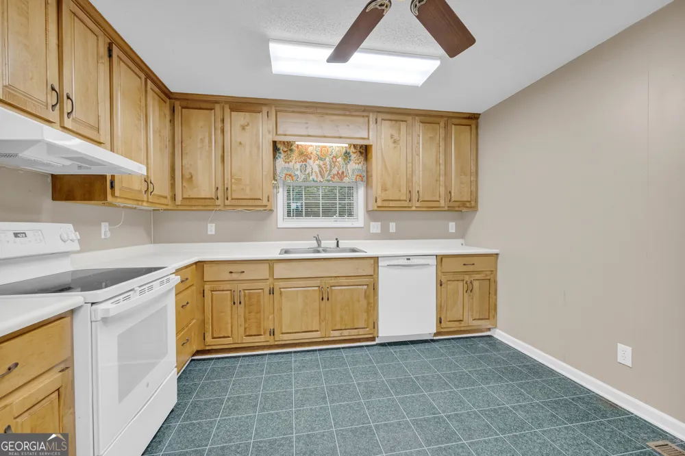 15655 Hwy 106 Martin, GA 30557