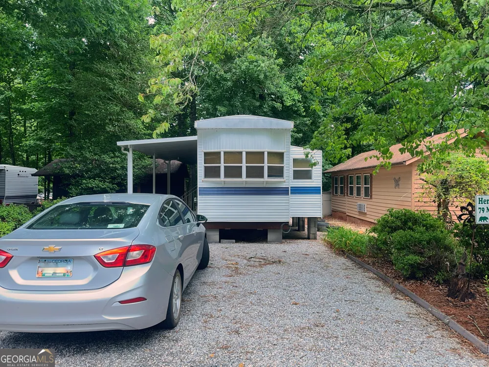 79 Maple Wood LN Cleveland, GA 30528