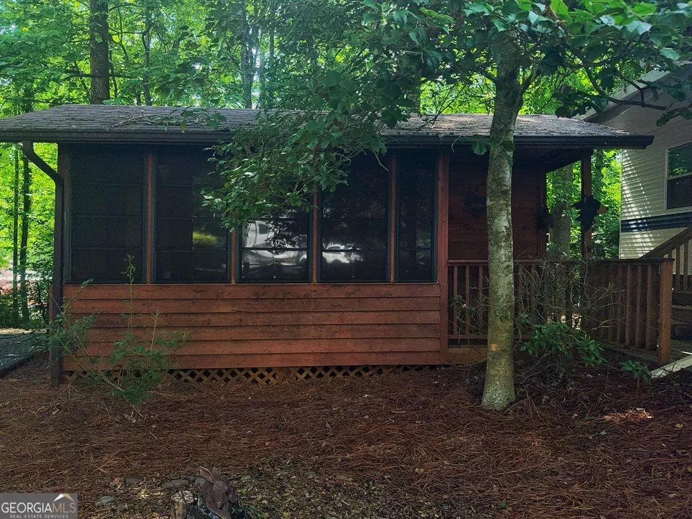 79 Maple Wood LN Cleveland, GA 30528