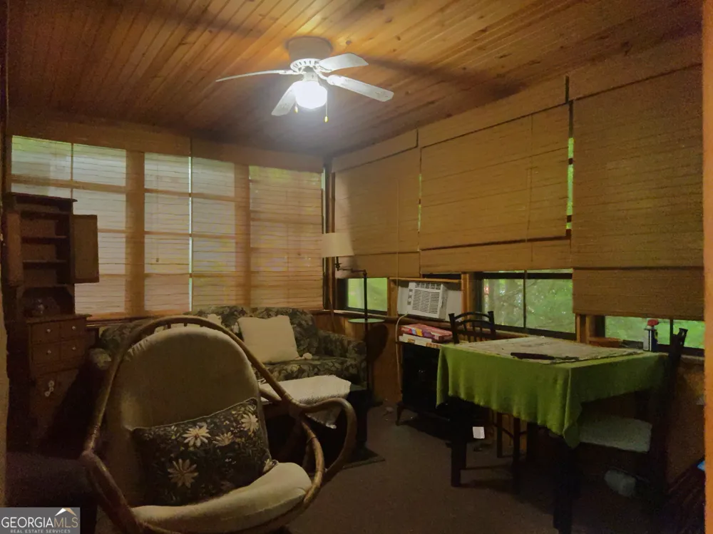 79 Maple Wood LN Cleveland, GA 30528