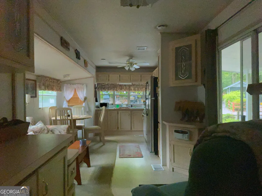 79 Maple Wood LN Cleveland, GA 30528