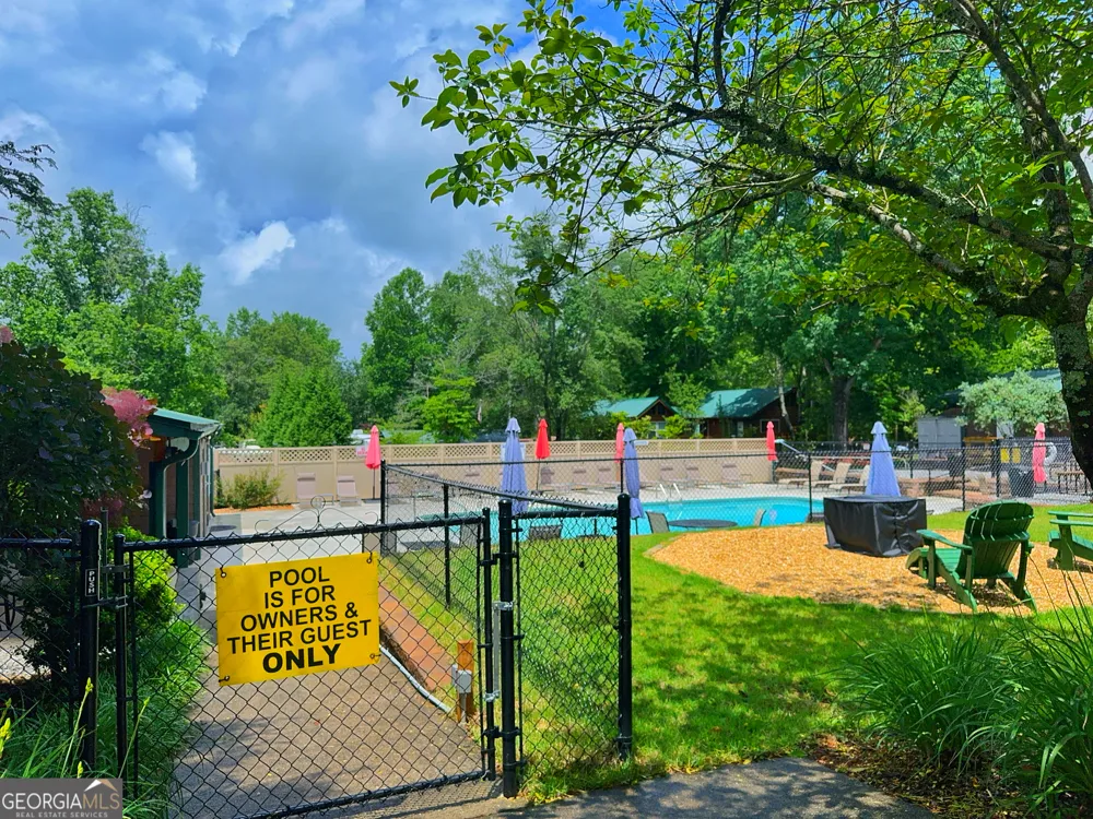 79 Maple Wood LN Cleveland, GA 30528