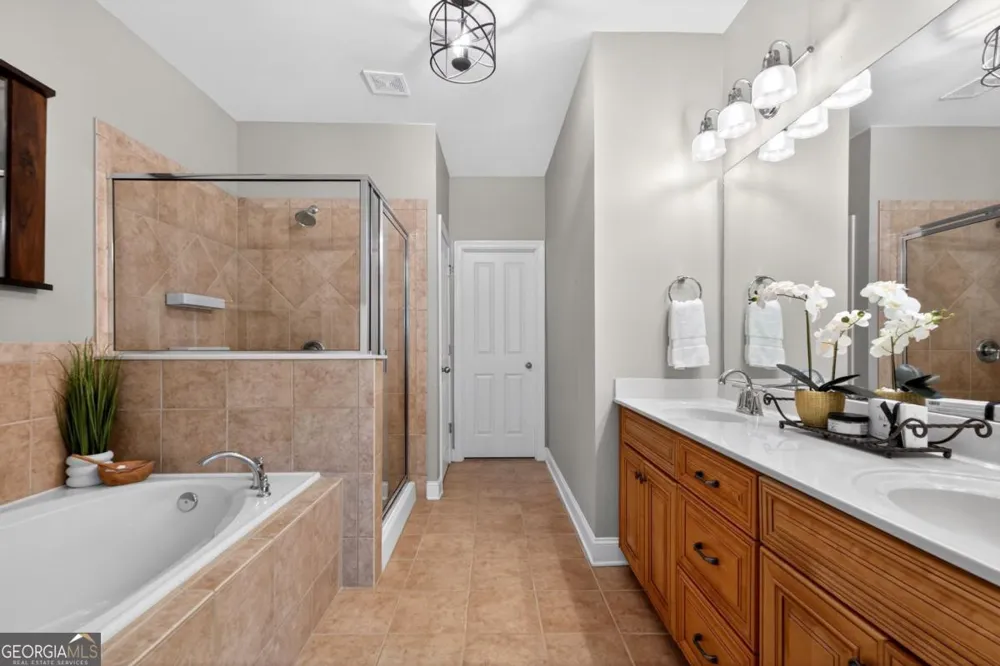 7690 Willoughby CT Alpharetta, GA 30005