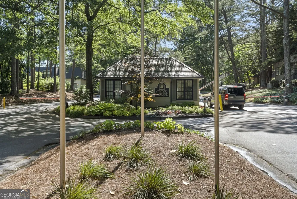 56 Cantey PL NW Atlanta, GA 30327
