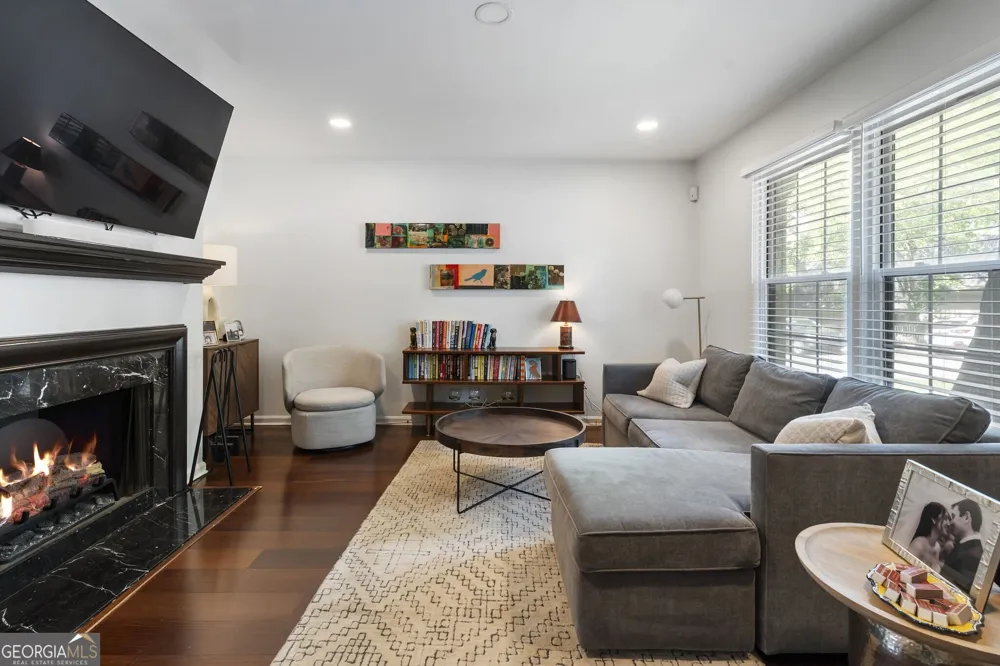 56 Cantey PL NW Atlanta, GA 30327