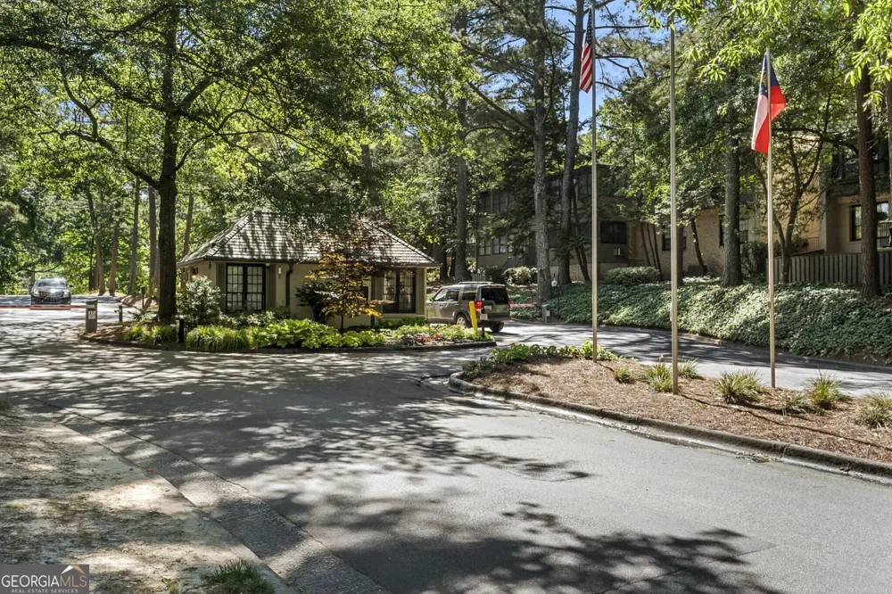 56 Cantey PL NW Atlanta, GA 30327