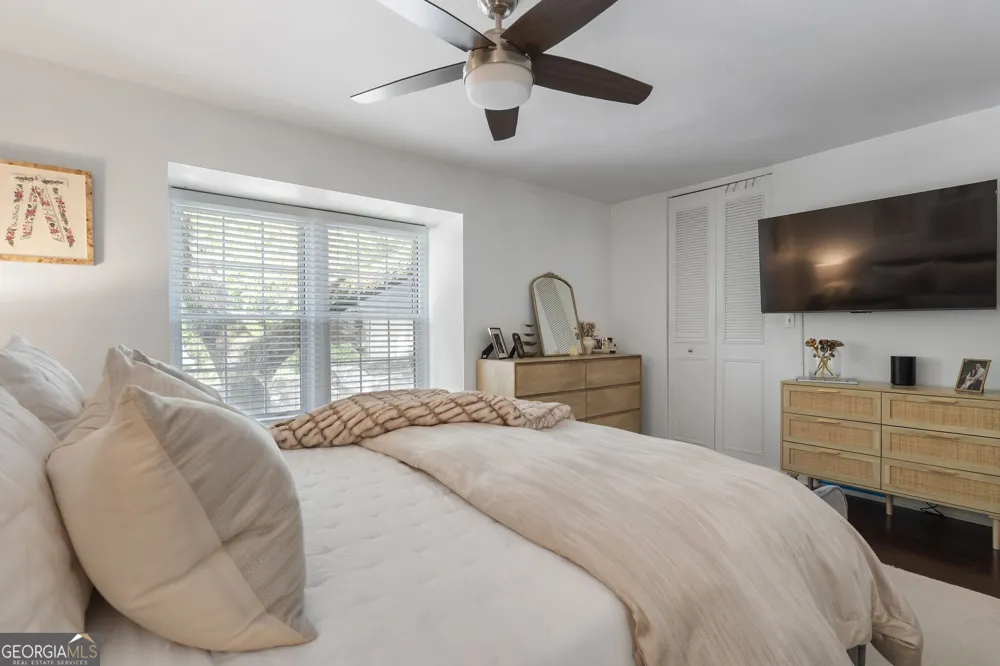 56 Cantey PL NW Atlanta, GA 30327