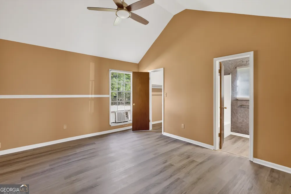 6 N Nicholson CIR Savannah, GA 31419