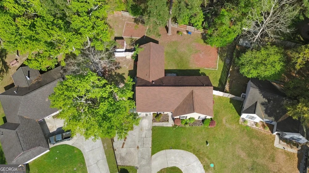 6 N Nicholson CIR Savannah, GA 31419