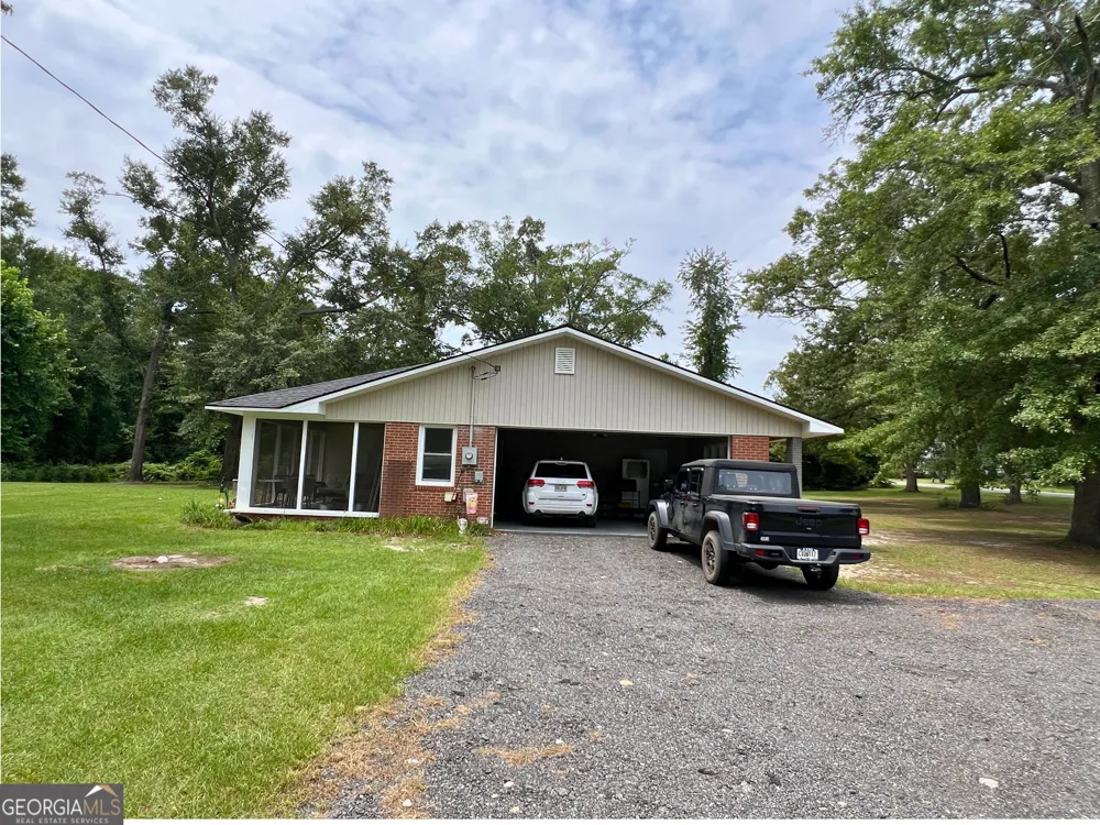 2068 Church ST Rentz, GA 31075