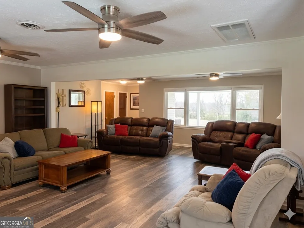 2068 Church ST Rentz, GA 31075