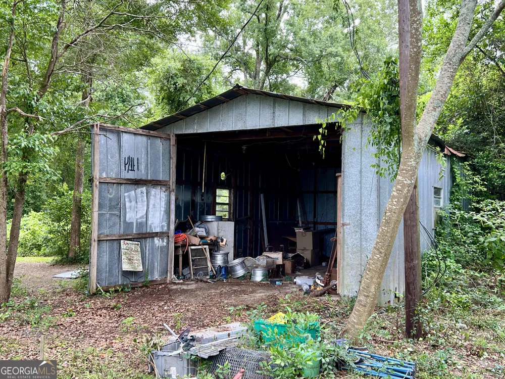 2068 Church ST Rentz, GA 31075