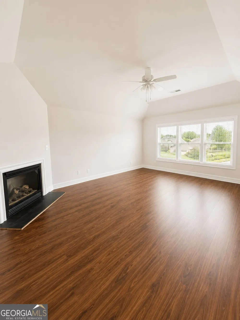 2900 The Terraces WAY Dacula, GA 30019