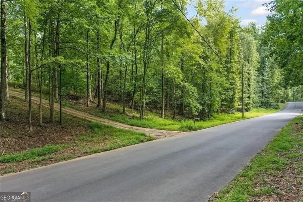 113 Hickory TRL Cumming, GA 30040