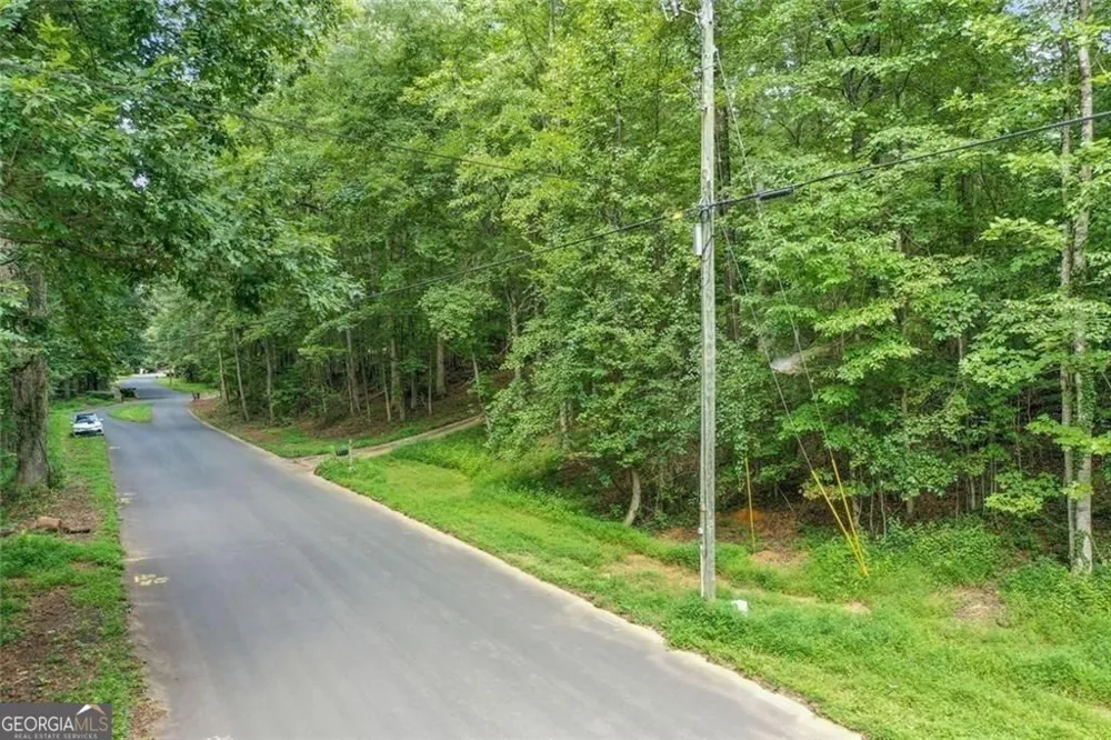 113 Hickory TRL Cumming, GA 30040