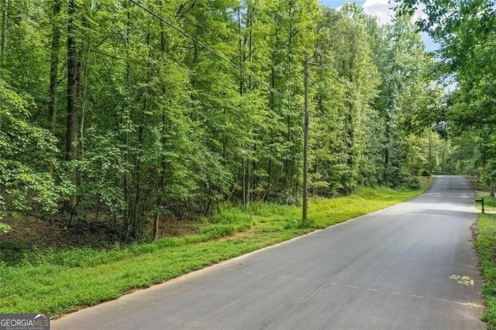 113 Hickory TRL Cumming, GA 30040