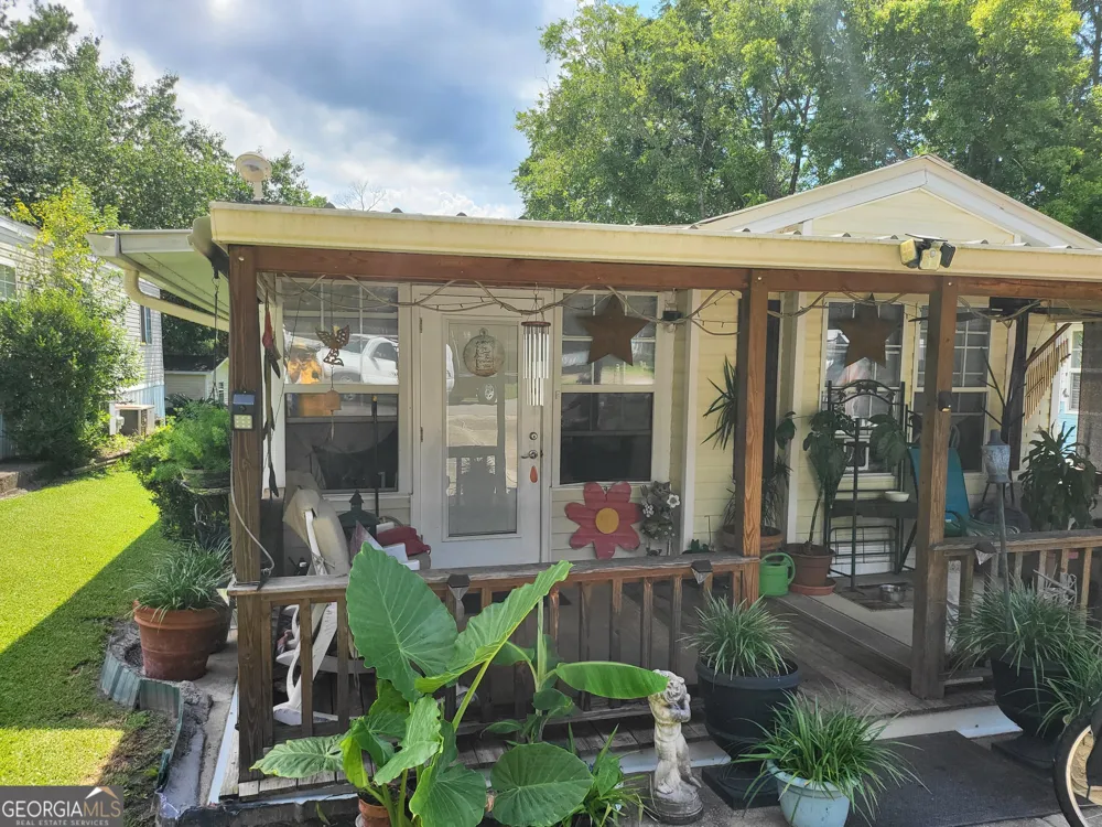 197 Whispering Pines BLVD Georgetown, GA 39854