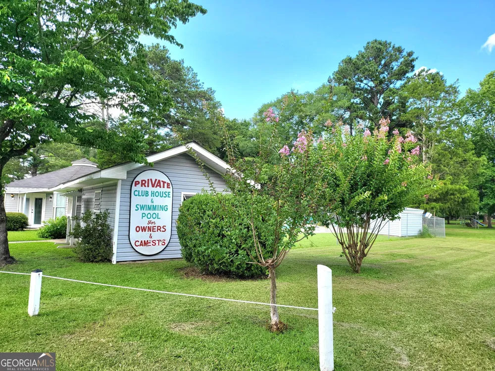 197 Whispering Pines BLVD Georgetown, GA 39854