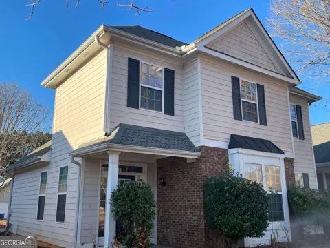 6101 Park Close