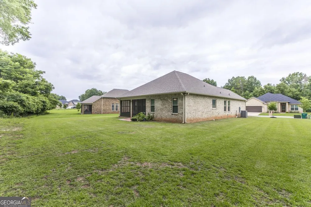 504 Clifton RD Perry, GA 31069