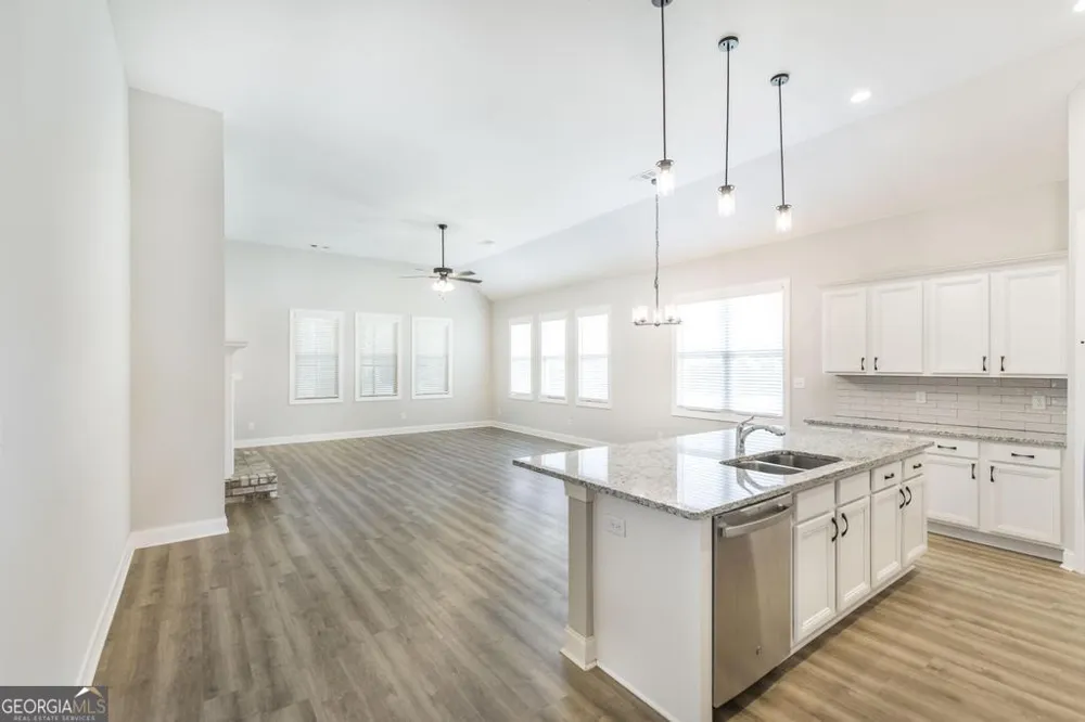 504 Clifton RD Perry, GA 31069