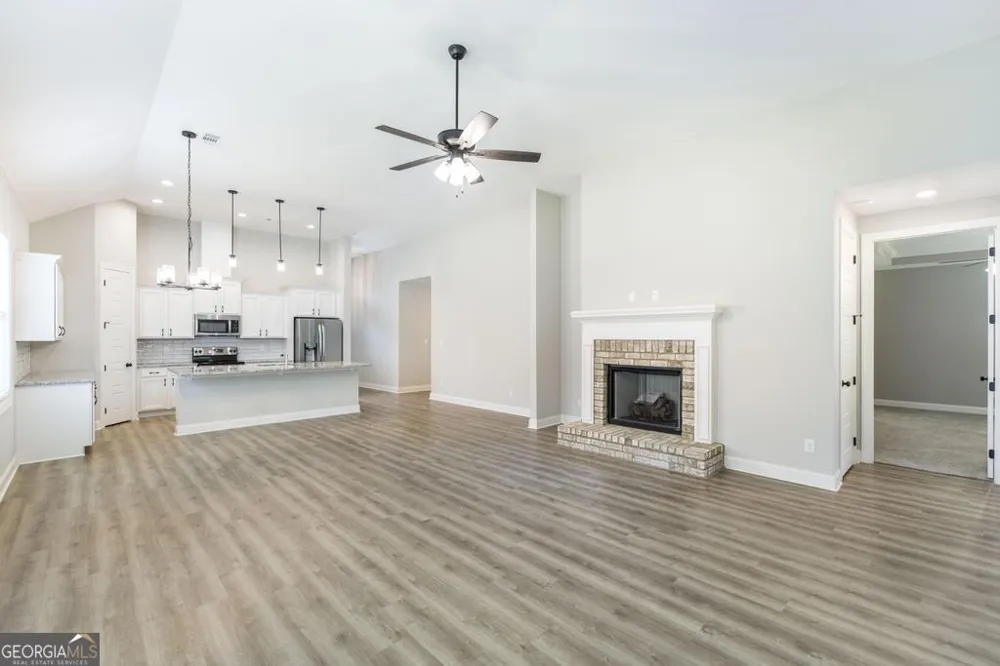 504 Clifton RD Perry, GA 31069