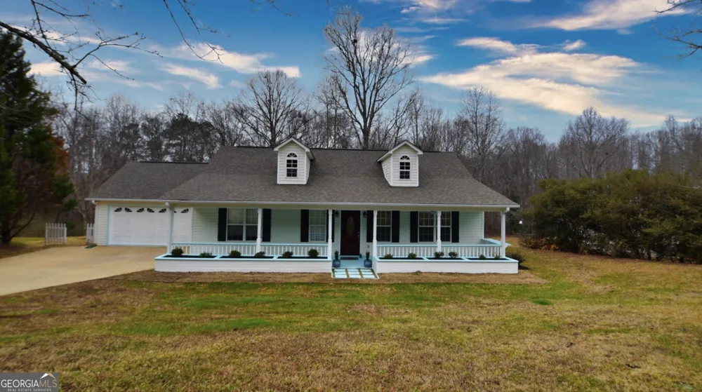 105 Redwood DR LaGrange, GA 30240