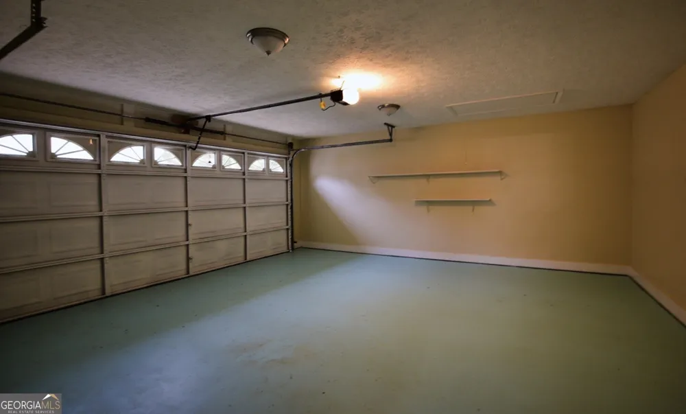 105 Redwood DR LaGrange, GA 30240