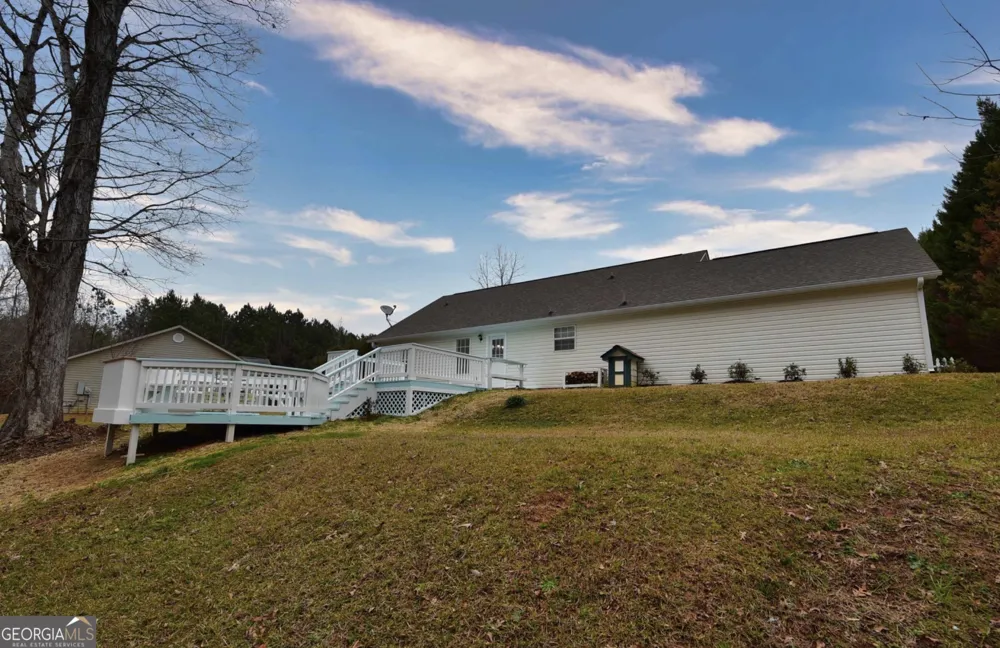 105 Redwood DR LaGrange, GA 30240