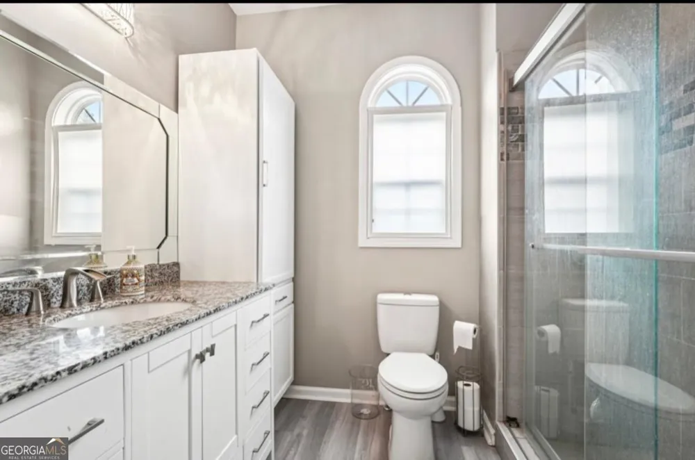 204 Summer PL Norcross, GA 30071