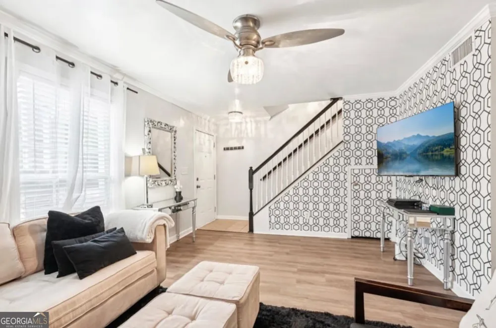 204 Summer PL Norcross, GA 30071