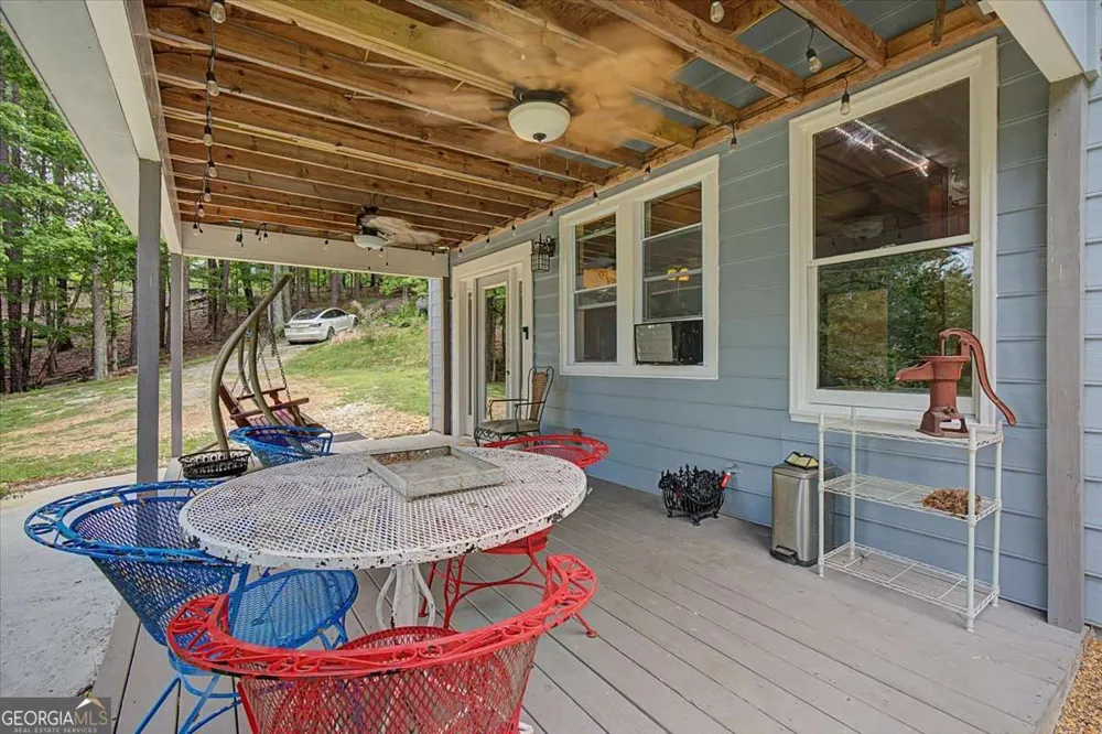 1002 Raccoon RDG NE Ranger, GA 30734