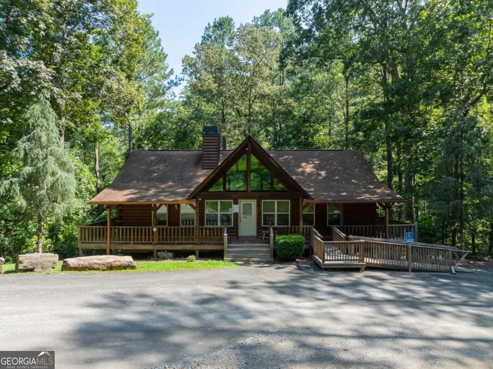 1002 Raccoon RDG NE Ranger, GA 30734