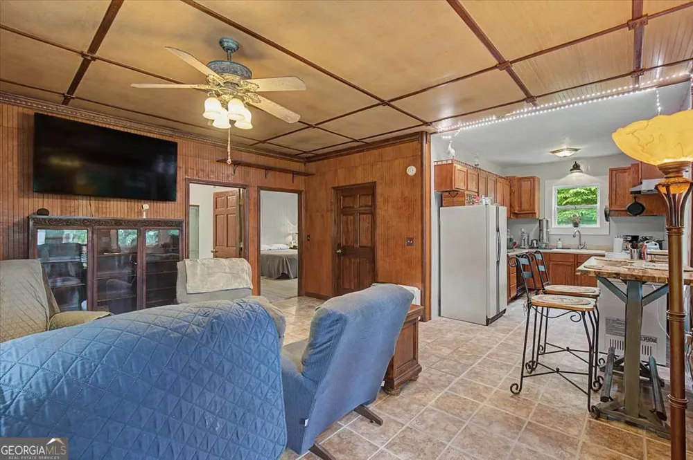 1002 Raccoon RDG NE Ranger, GA 30734