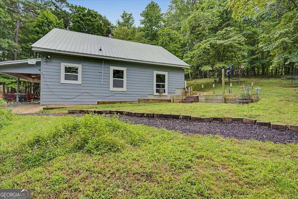 1002 Raccoon RDG NE Ranger, GA 30734