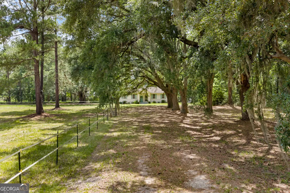 130 Porter RD Guyton, GA 31312