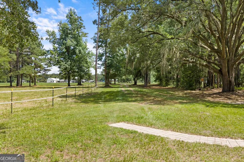 130 Porter RD Guyton, GA 31312