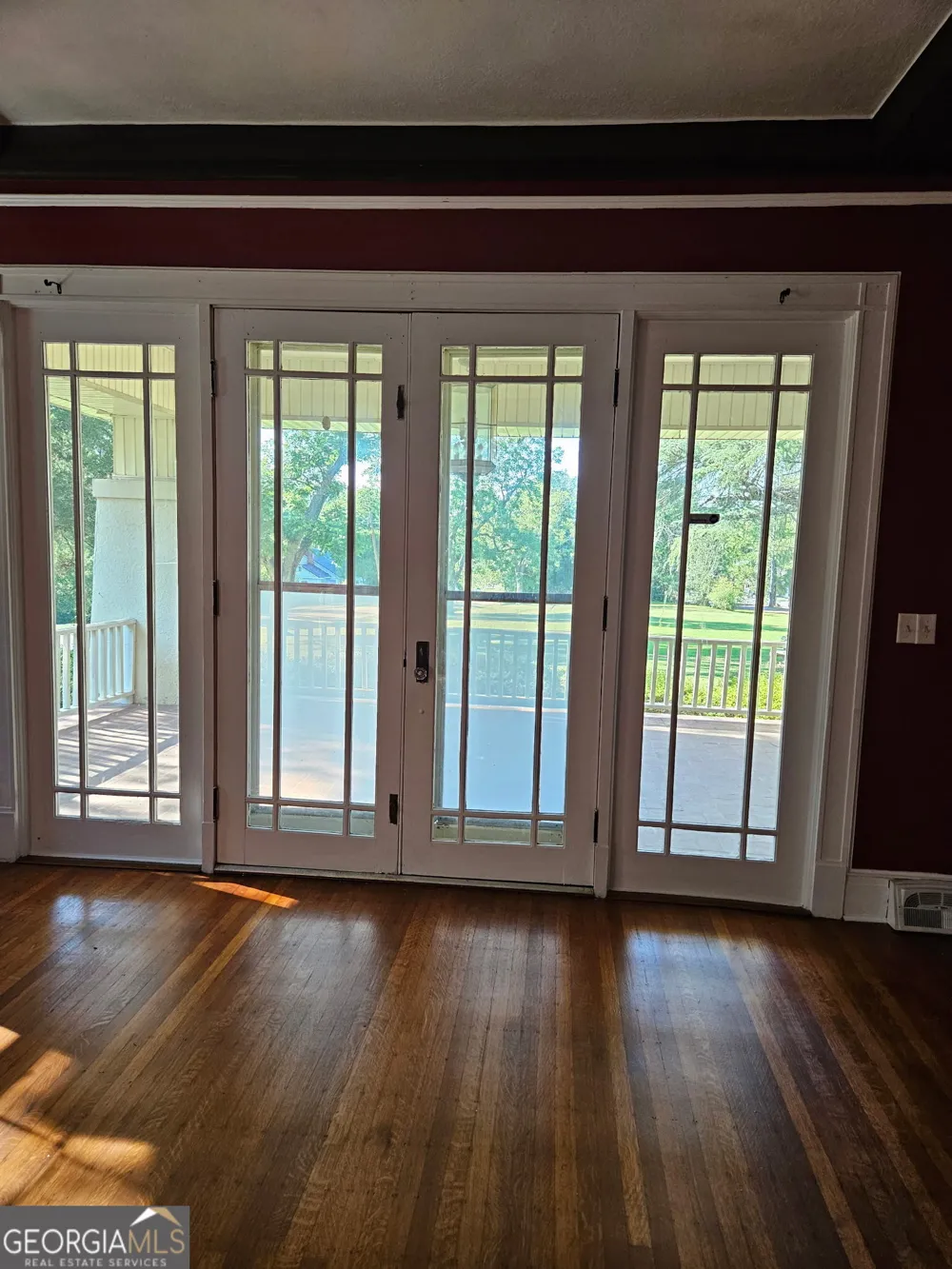 101 Halcyondale RD Sylvania, GA 30467