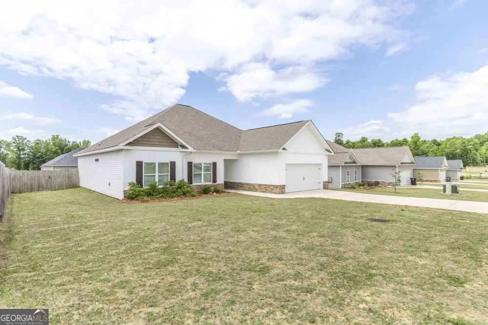 100 Sutter Butte PL Bonaire, GA 31005