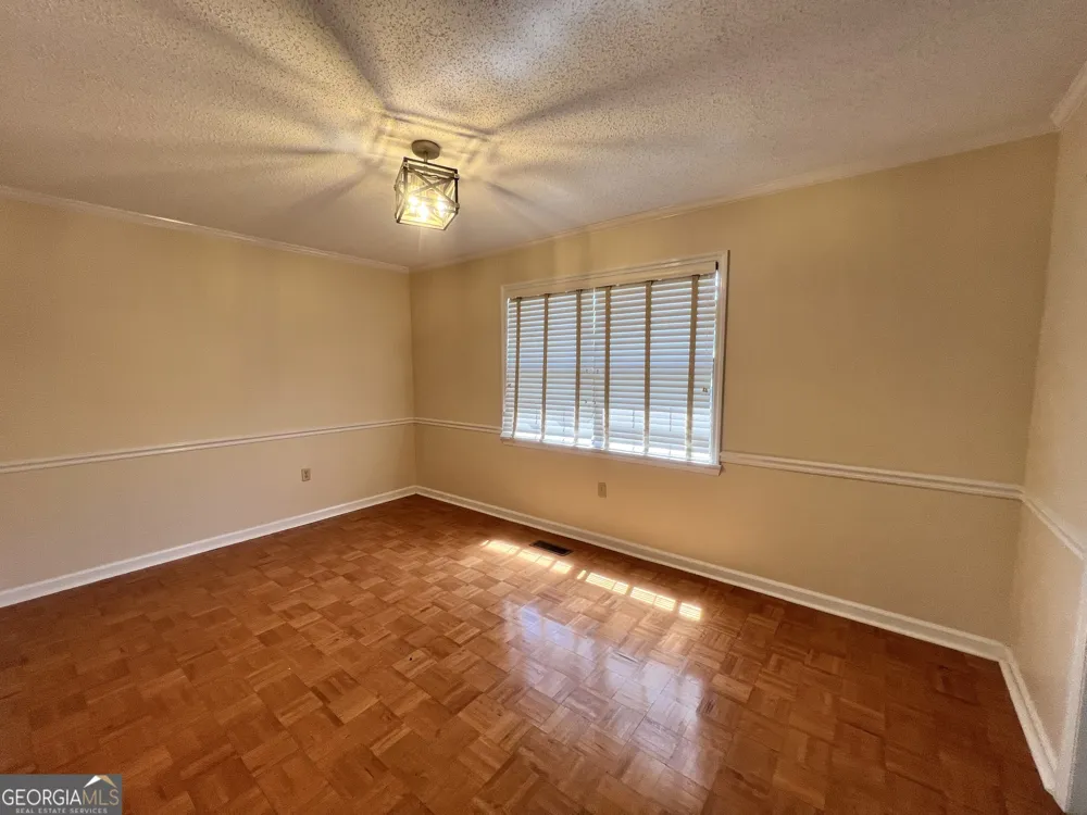 906 McAllister DR Vidalia, GA 30474