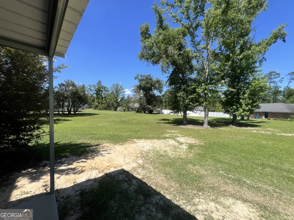 906 McAllister DR Vidalia, GA 30474