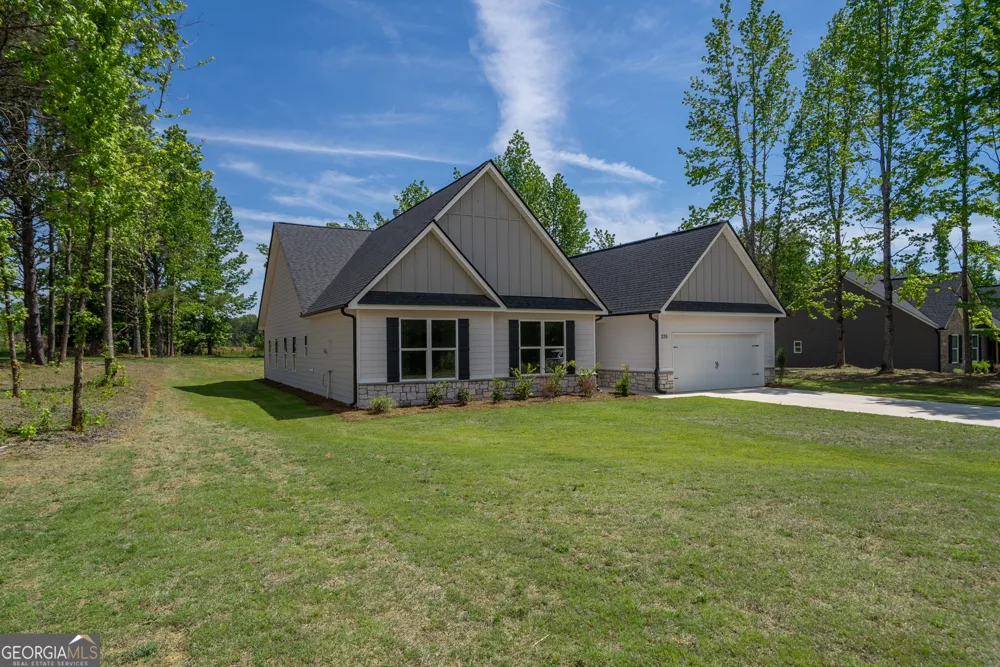 226 Good Hope Preserve Good Hope, GA 30641