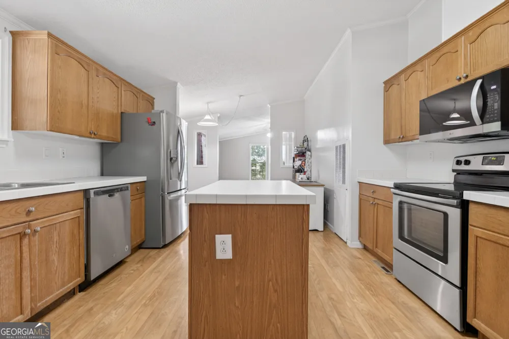 173 Andrews RD Carnesville, GA 30521