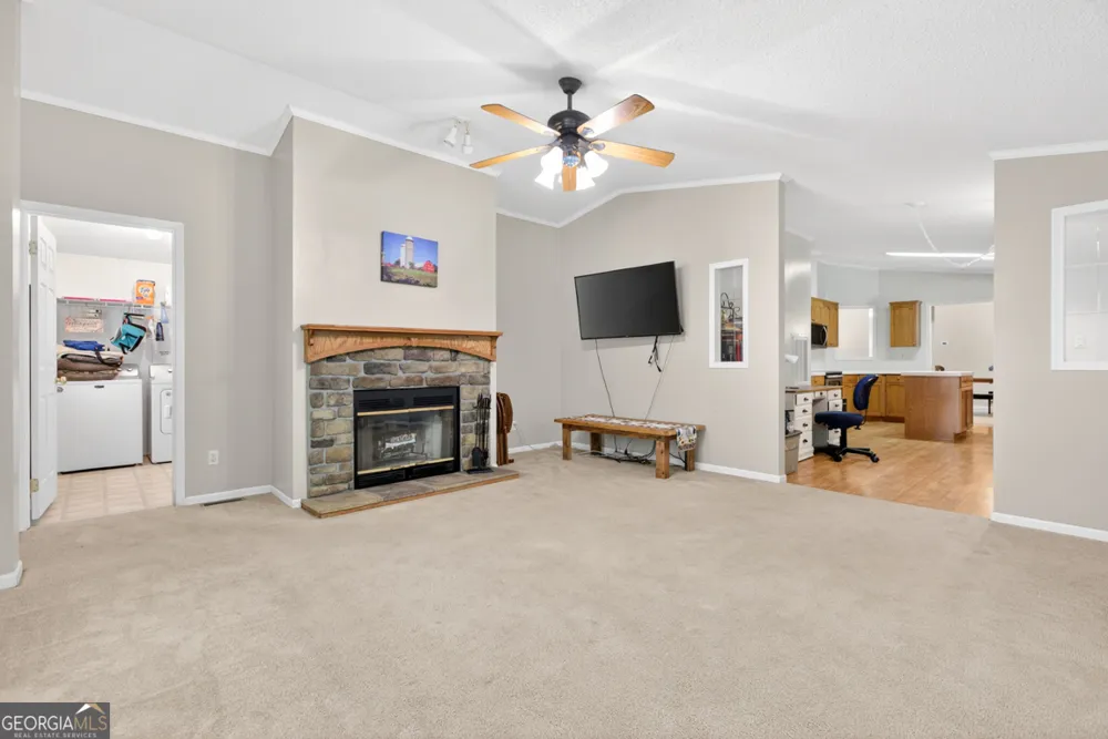 173 Andrews RD Carnesville, GA 30521