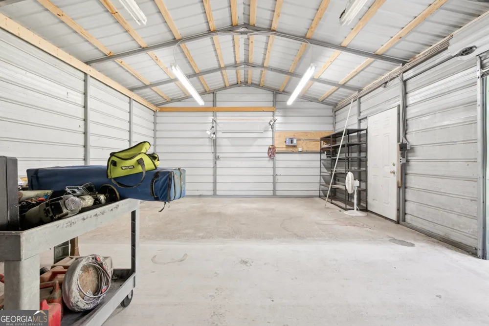 173 Andrews RD Carnesville, GA 30521